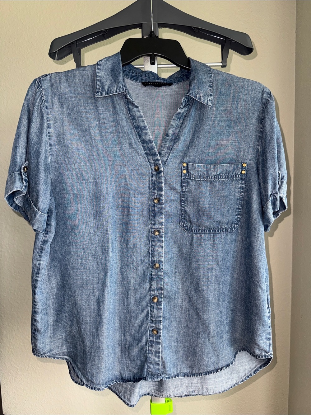 Jane + Delancey Casual Denim Button-Front Short-Sleeve Shirt - Light Blue